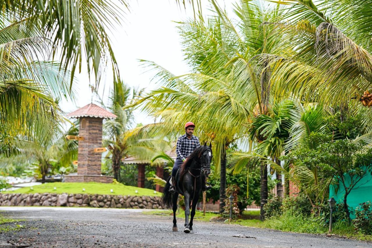 The Kerala Village, Shahapur Shenwa Екстериор снимка